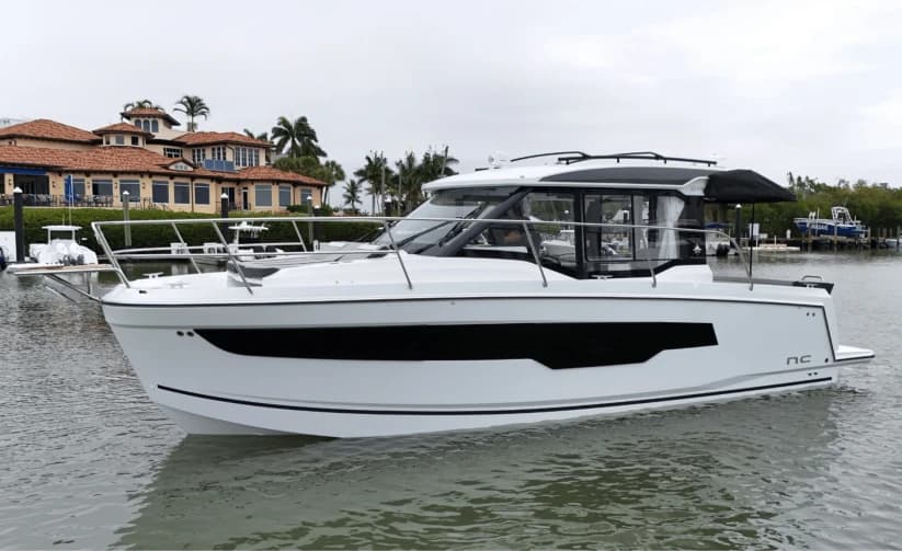 Jeanneau NC-895 S2