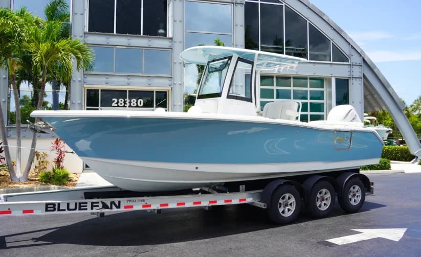 2027 SEA HUNT ULTRA 255SE