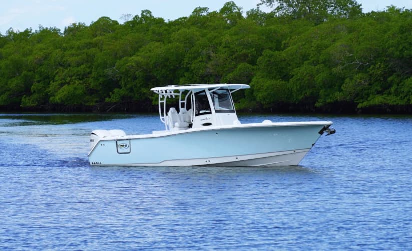 2027 SEA HUNT GAMEFISH 28FS