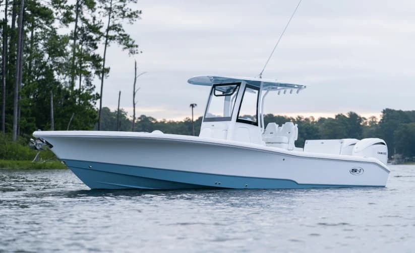 2027 SEA HUNT BX 28