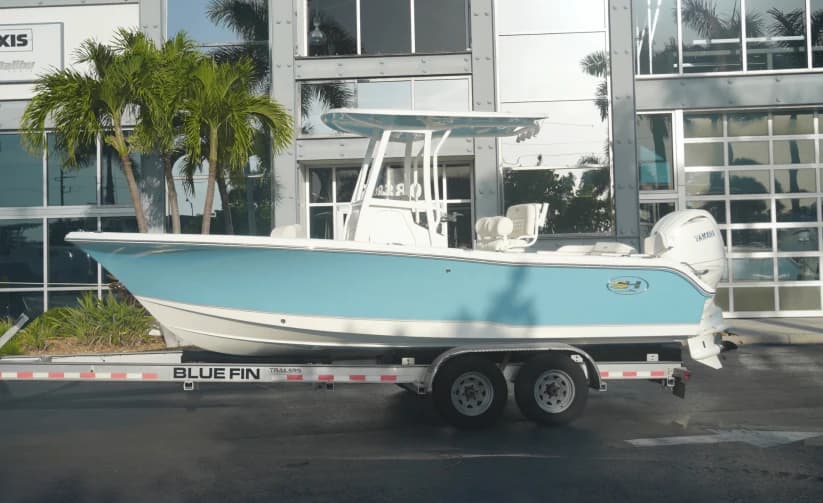 2027 SEA HUNT ULTRA 219