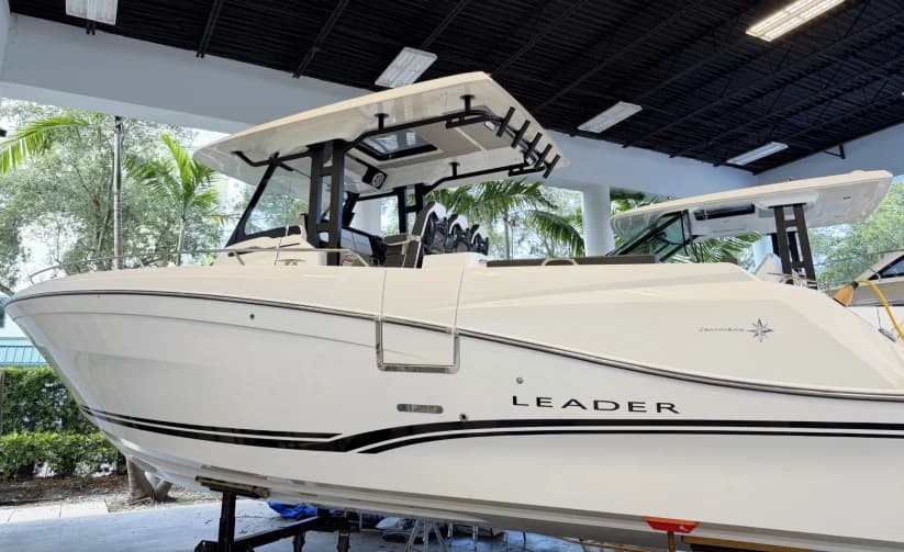 2024 JEANNEAU LEADER 10.5 CC
